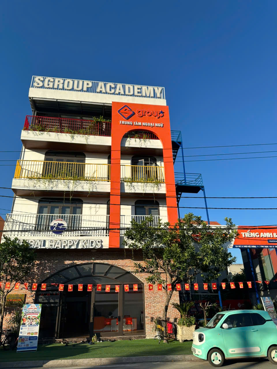 Tòa nhà SGROUP Academy Ninh Bình